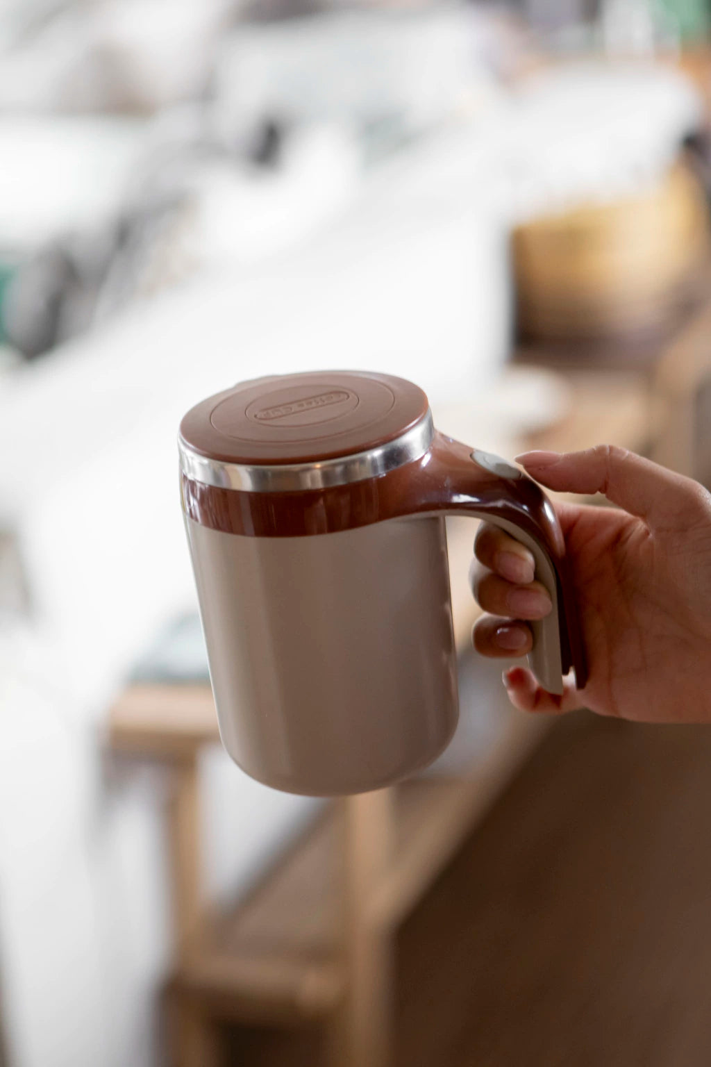 Taza Mezcladora Automática